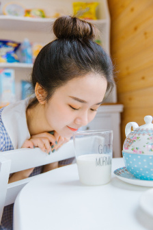 田壮壮个人资料